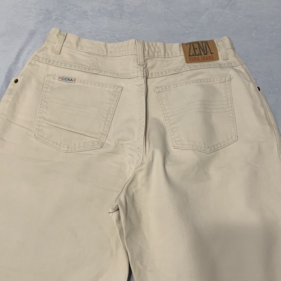 Zena Jeans - Picture 8 of 10